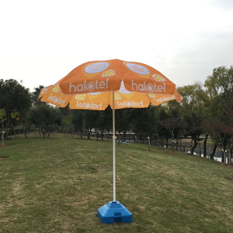 Windproof Custom Branded Patio Umbrella for Outdoor Dining