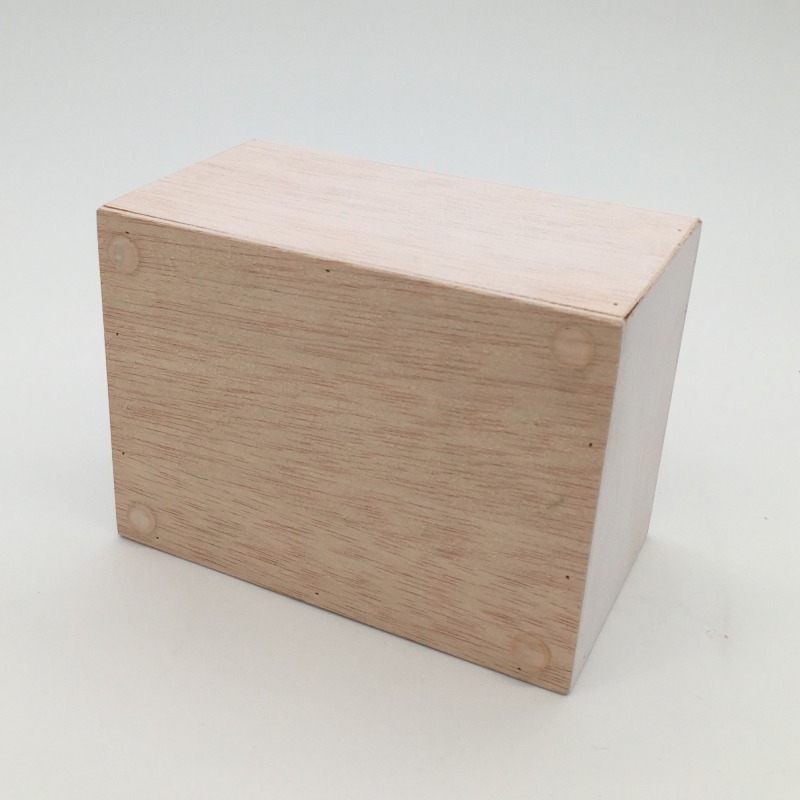 Custom Painting Natural Pine Wood Tissue Box for Restaurants and Coffee Shops