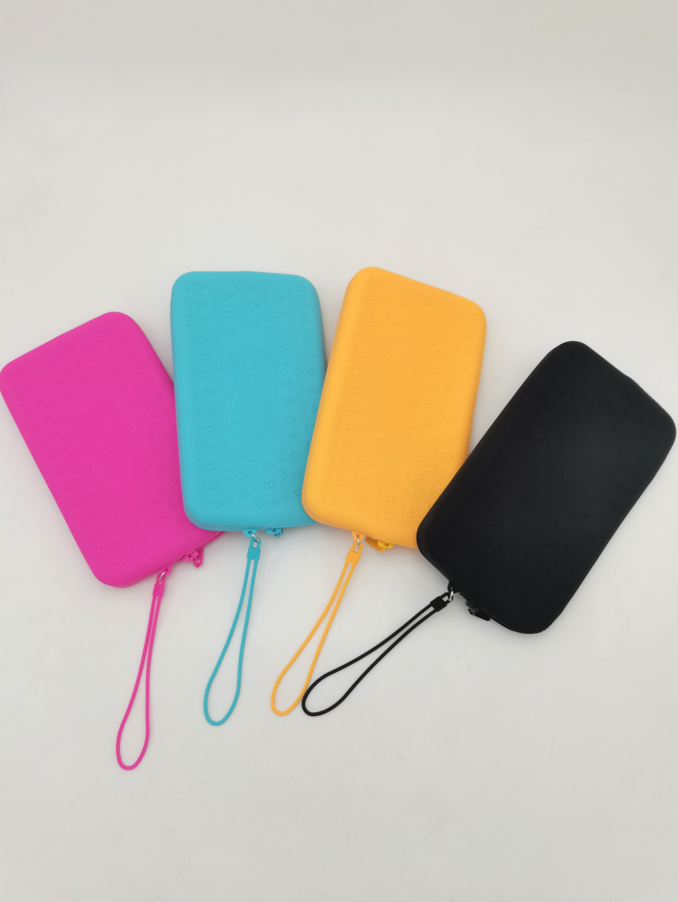 Custom Branding Emboosed Logo Colorful Waterproof Silicone Beach Bag