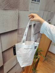 Small Fashion Reusable Waterproof Transparent PP Woven Women Shopping Bag