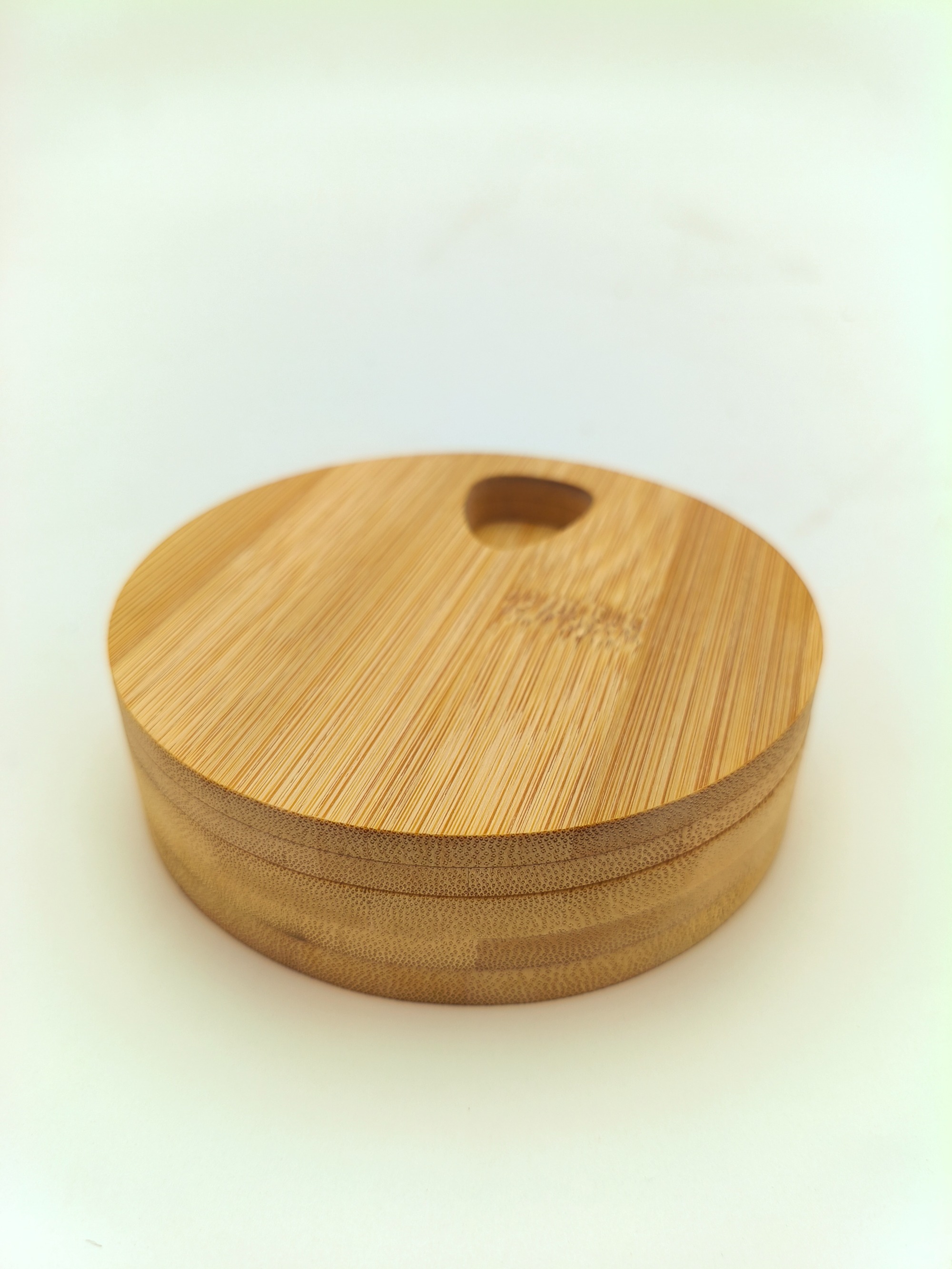 Sustainable Round Bamboo Wooden Pill Organizer 7days Weekly Medication Storage Pill Box