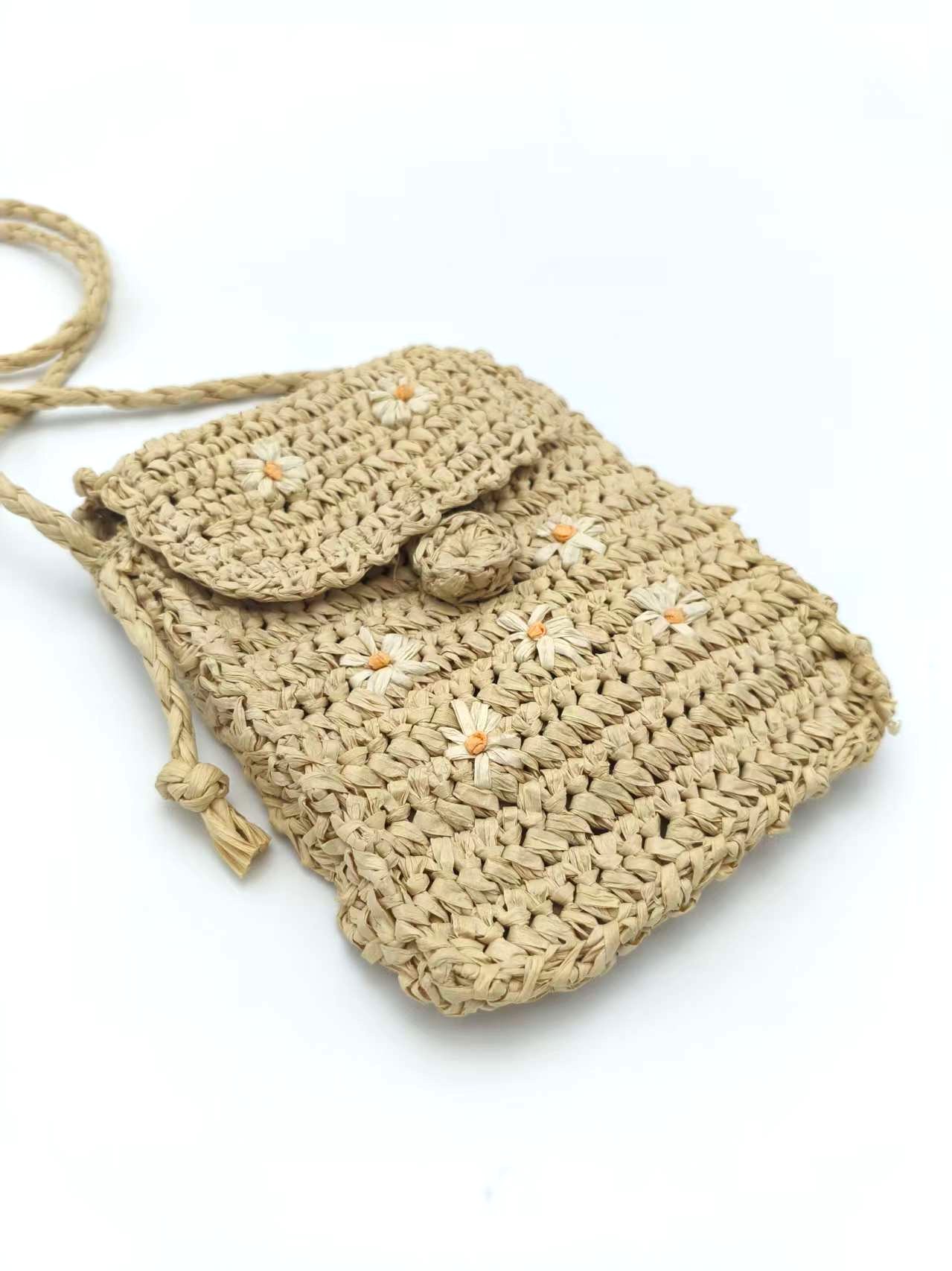 Flower Embroidered Phone Bag for Summer & Casual Wear Handcrafted Paper Straw Mini Crossbody Bag