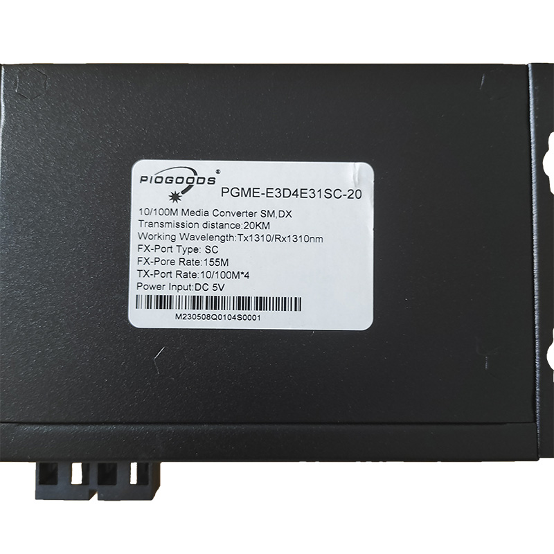 100M 4 Ports Rj45 Dual Fibe Multi Single Mode 80Km 120Km Fiber Optic Media Converter
