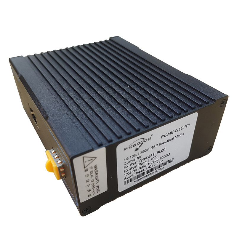 1000M Simplex 2 Ports Industrial Ethernet To Rj45 12V Dc Gigabit Sfp Fiber Optic Media Converter Switch
