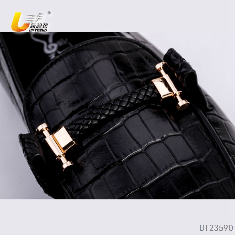 UT23590