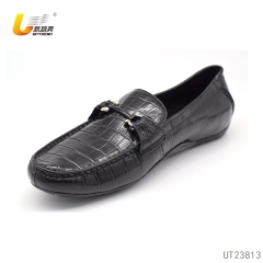 UT23813