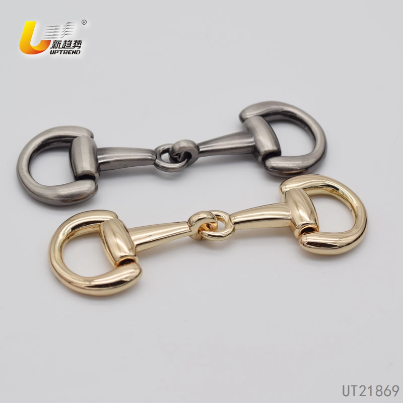 UT21869