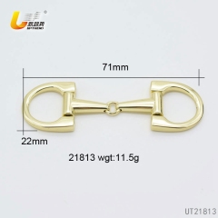 UT21813