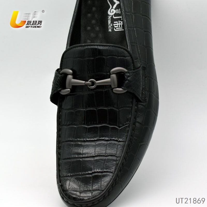 UT21869