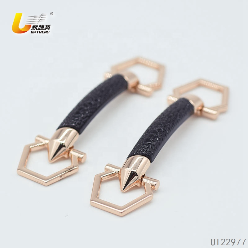 UT22977