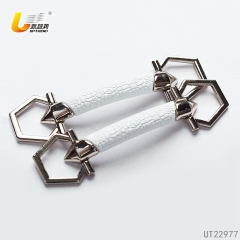 UT22977