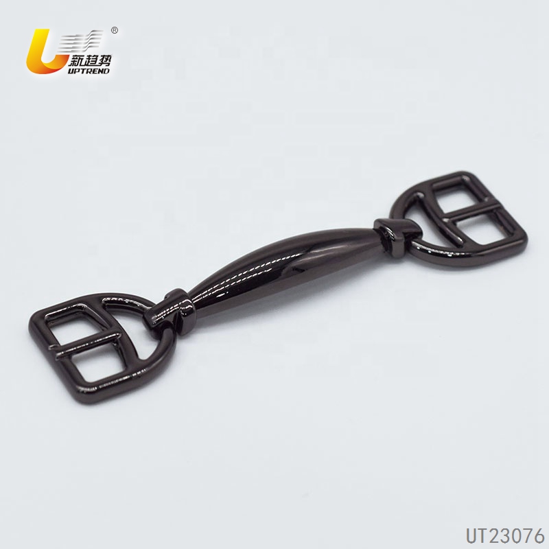 UT23076