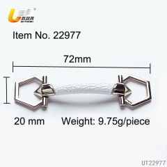 UT22977