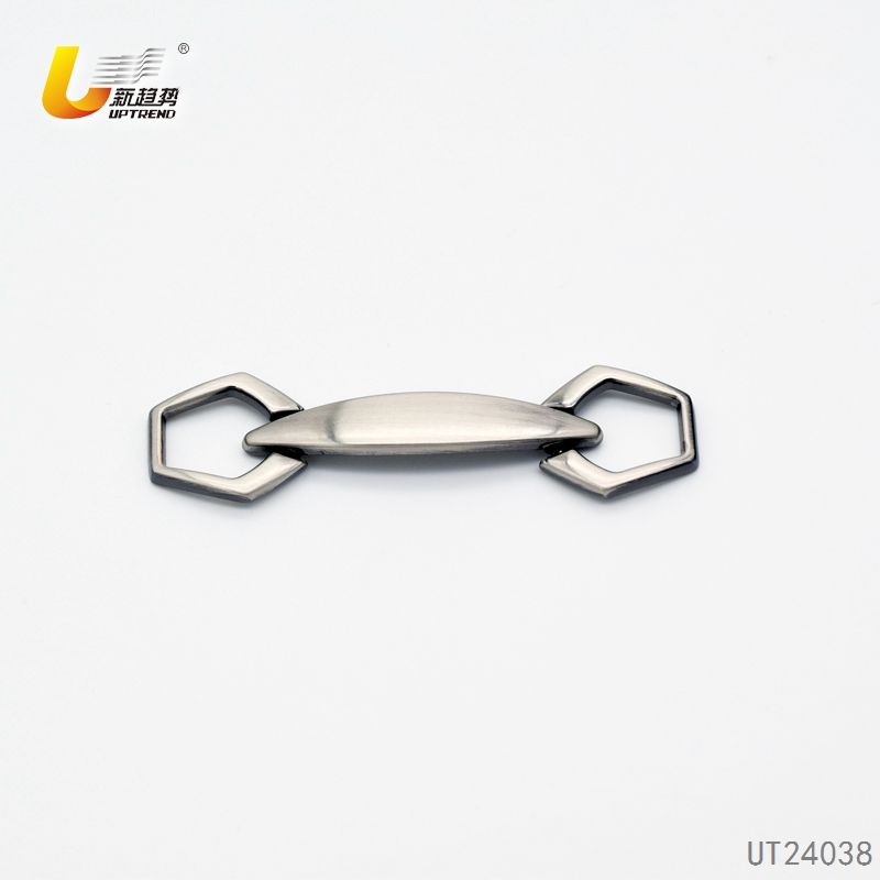 UT24038