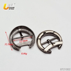 UT21002