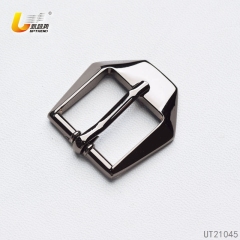 UT21045