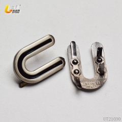 UT21030