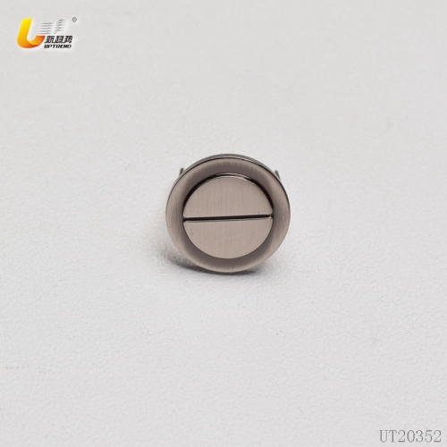 UT20352