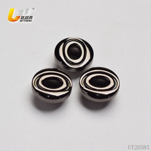UT20585