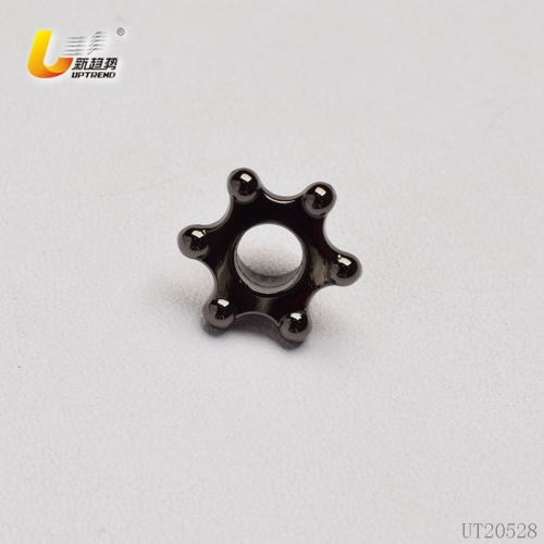 UT20528