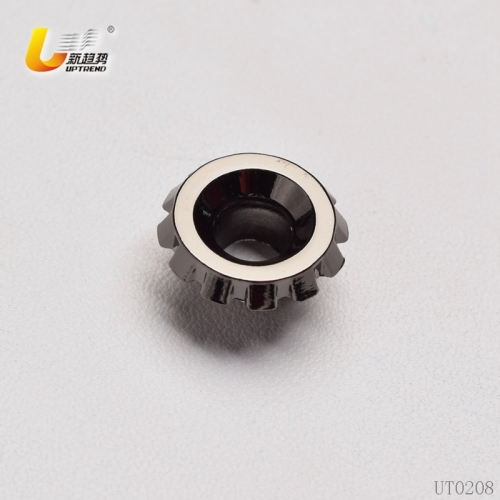 UT0208