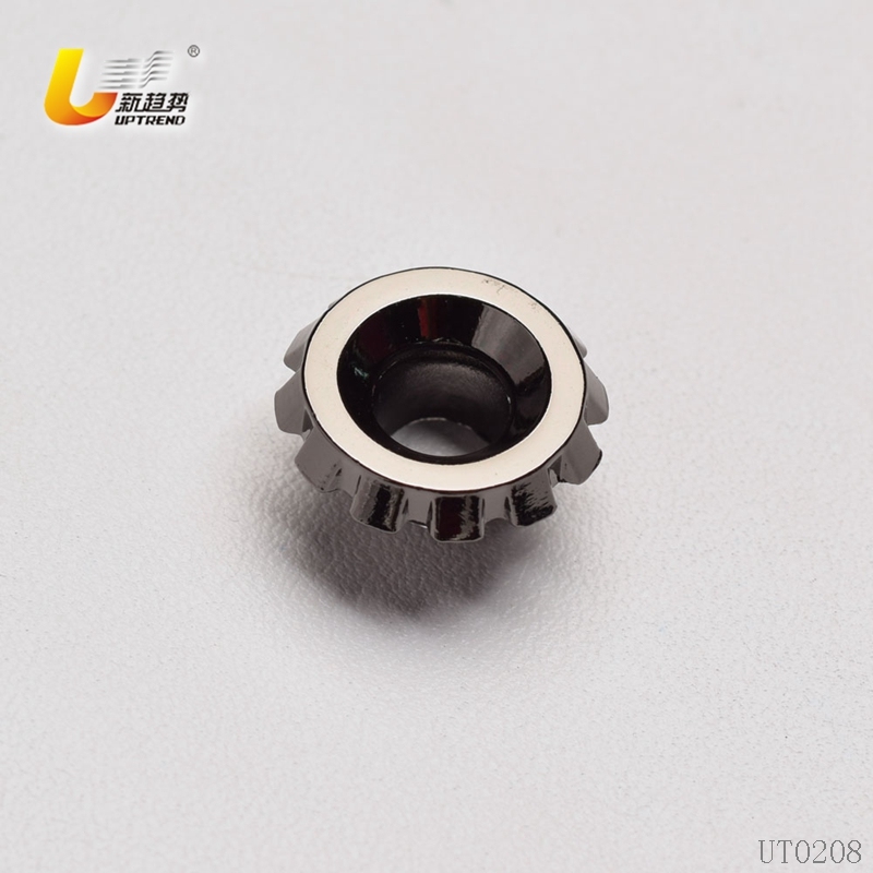 UT0208