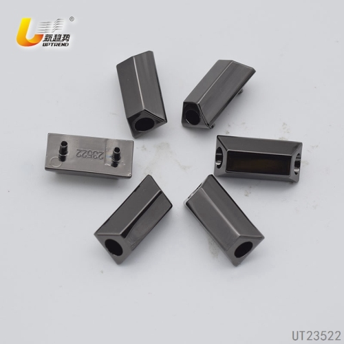 UT23522