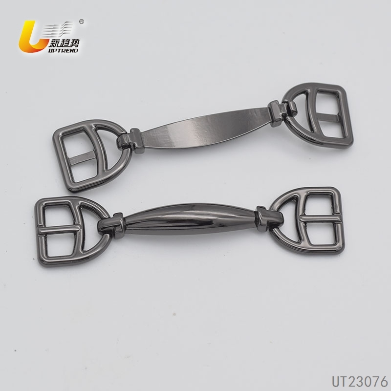 UT23076