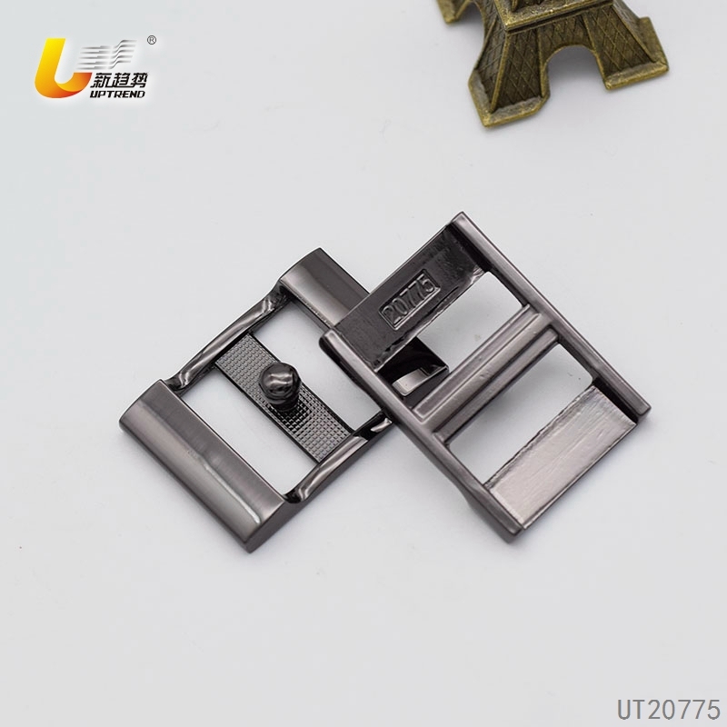 UT20775