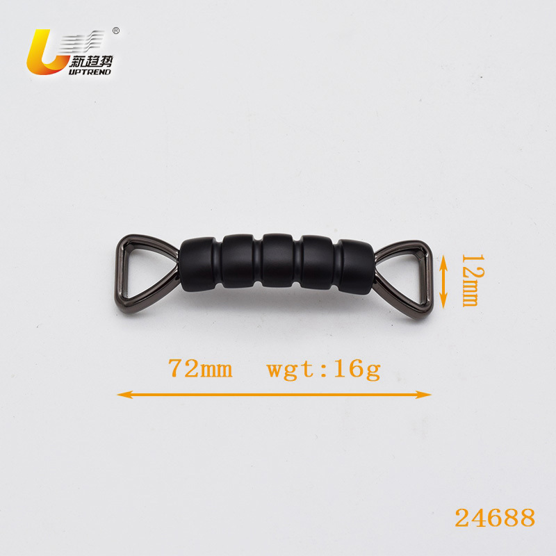 BUCKLE_UT24688