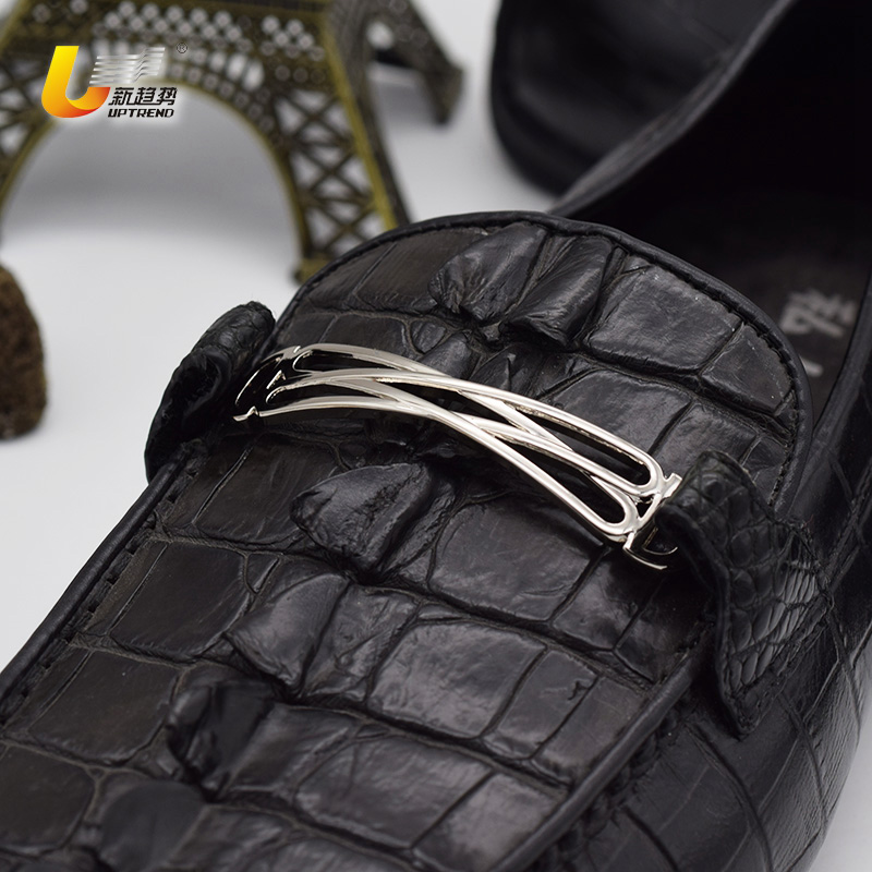 BUCKLE_UT24686