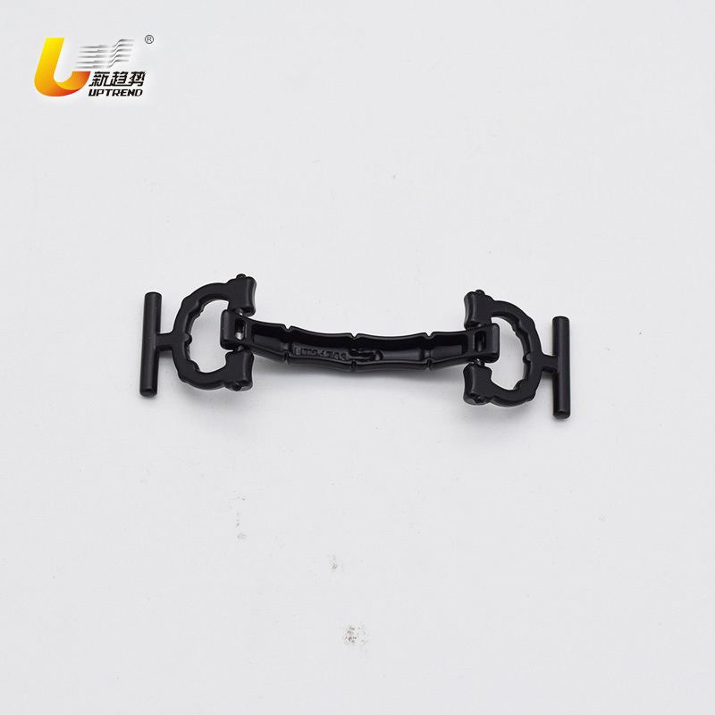 BUCKLE_UT24703