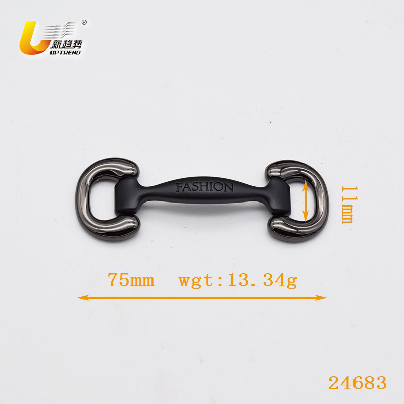 BUCKLE_UT24683