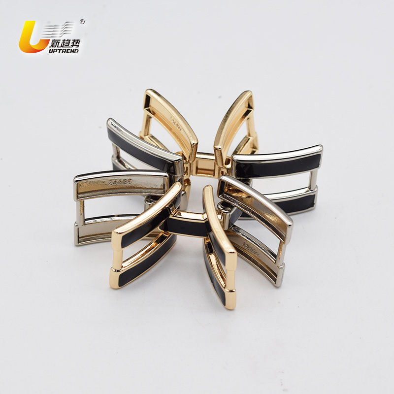 BUCKLE_UT24689