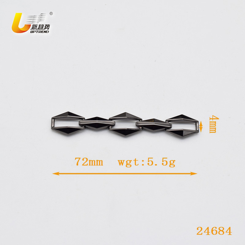 BUCKLE_UT24684