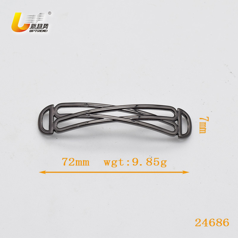 BUCKLE_UT24686