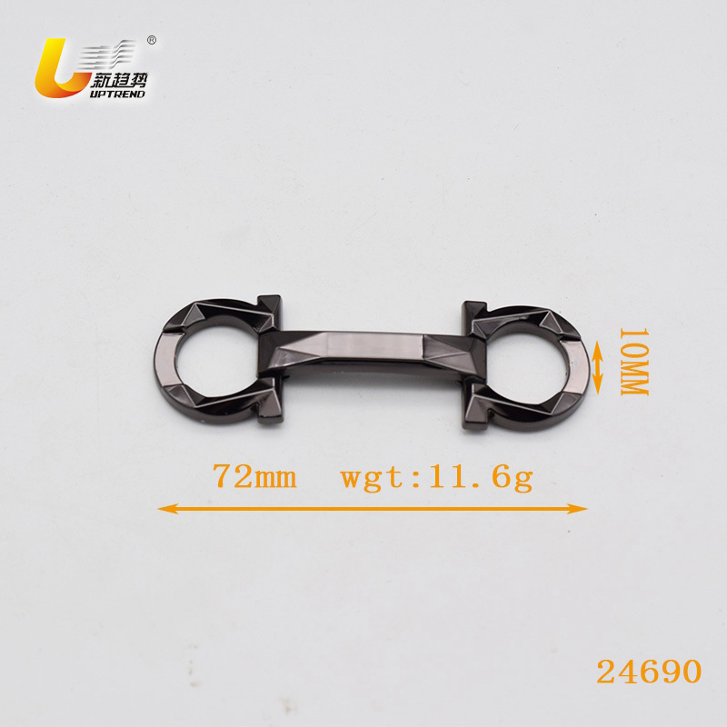 BUCKLE_UT24690