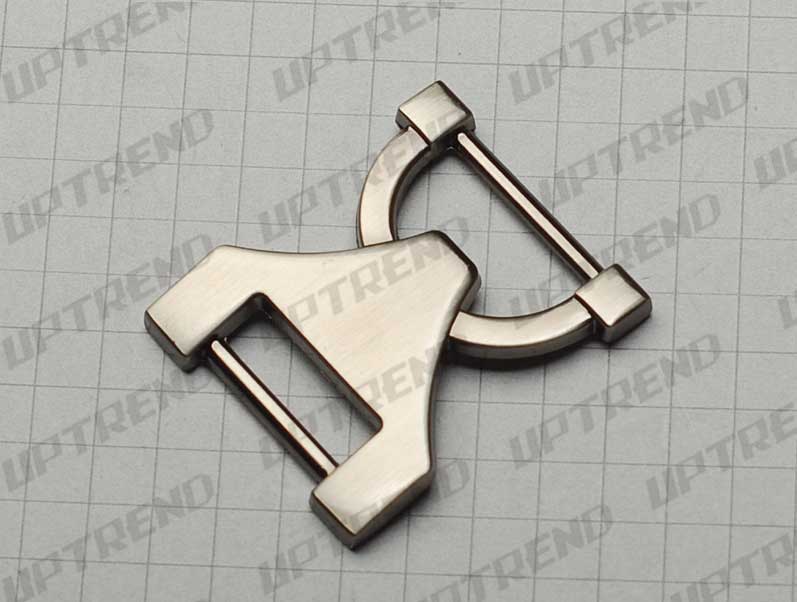 UT20825