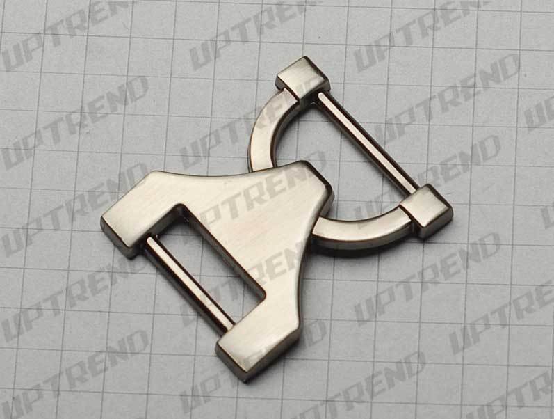 UT20825