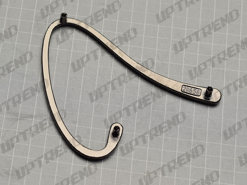 UT21165LR