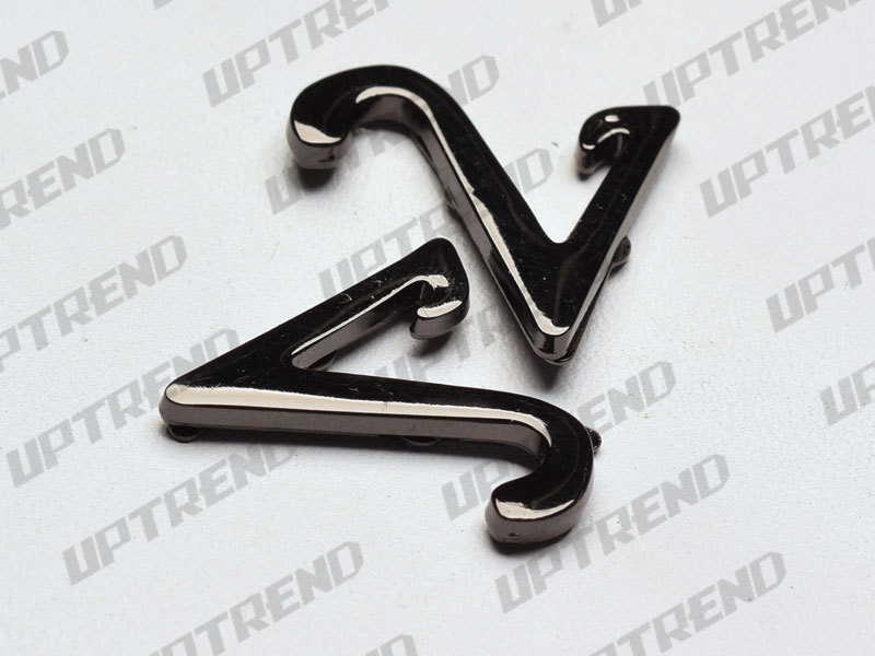 UT21103LR