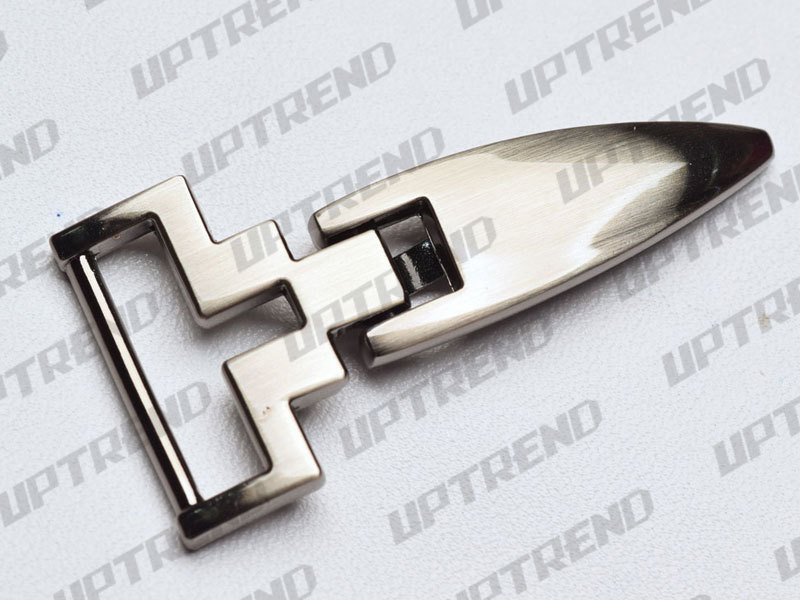 UT20703
