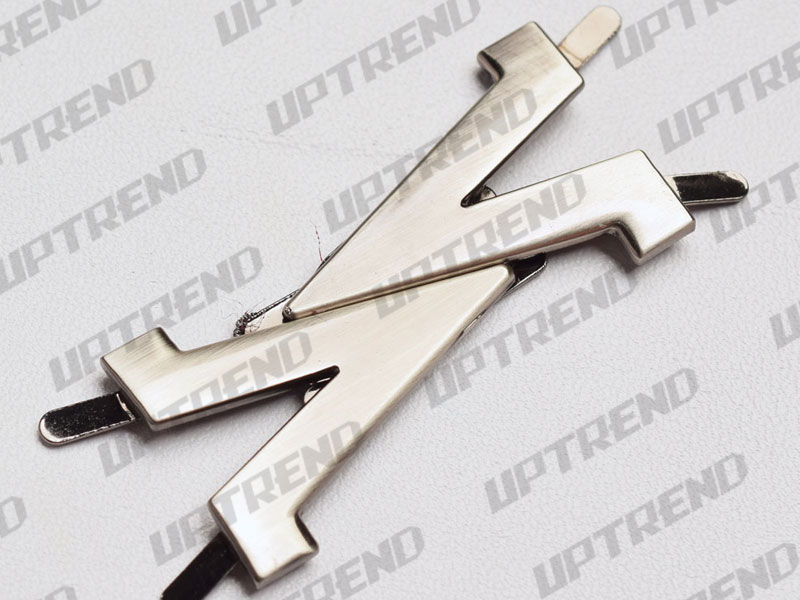 UT20424