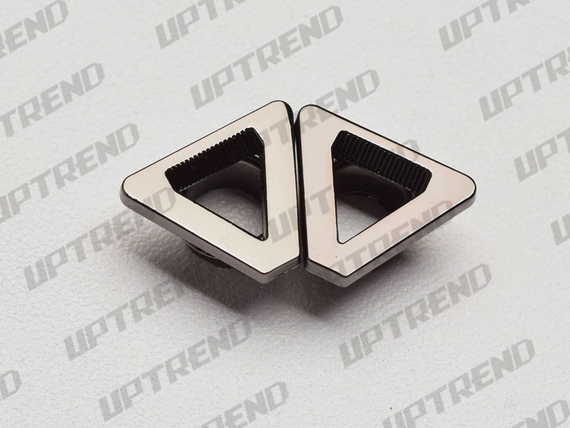 UT21054