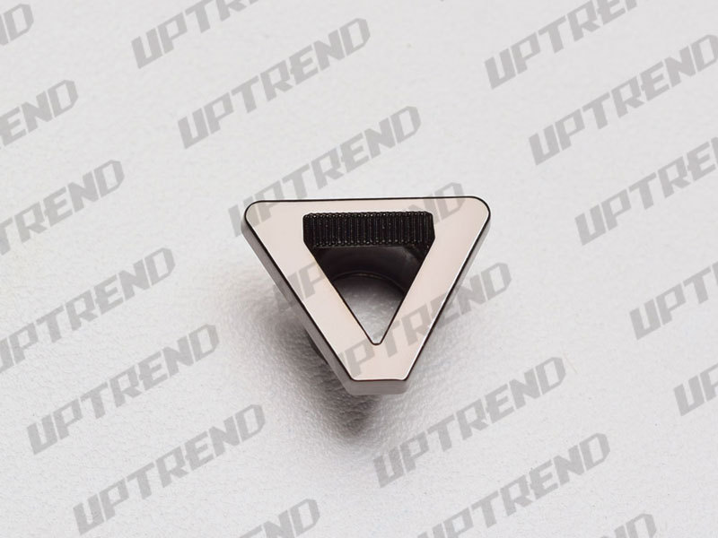 UT21054