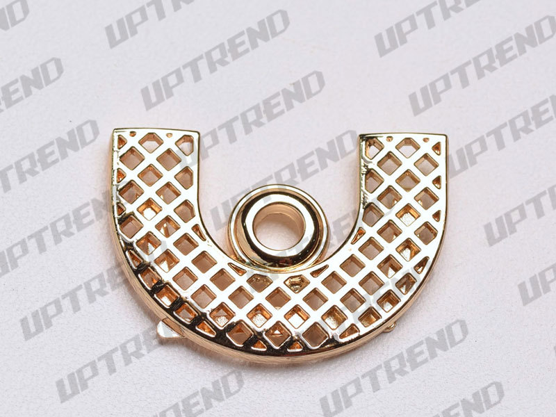 UT0404