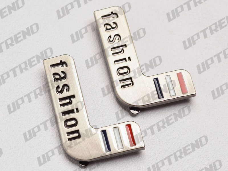 UT21702