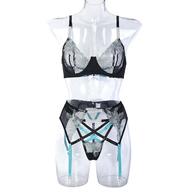 Z2844C--Explosive sexy senior sense women's fashion embroidery inlaid diamond complex process thin underwear 3 pieces