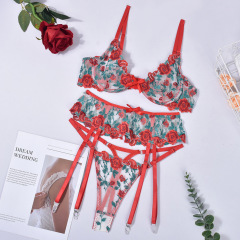 Q00890J--Explosive exquisite Rose embroidery sexy gathering three-piece set with underwire