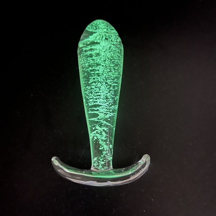 A39--Glow-in-the-dark masturbation glass crystal penis Fire and ice stick